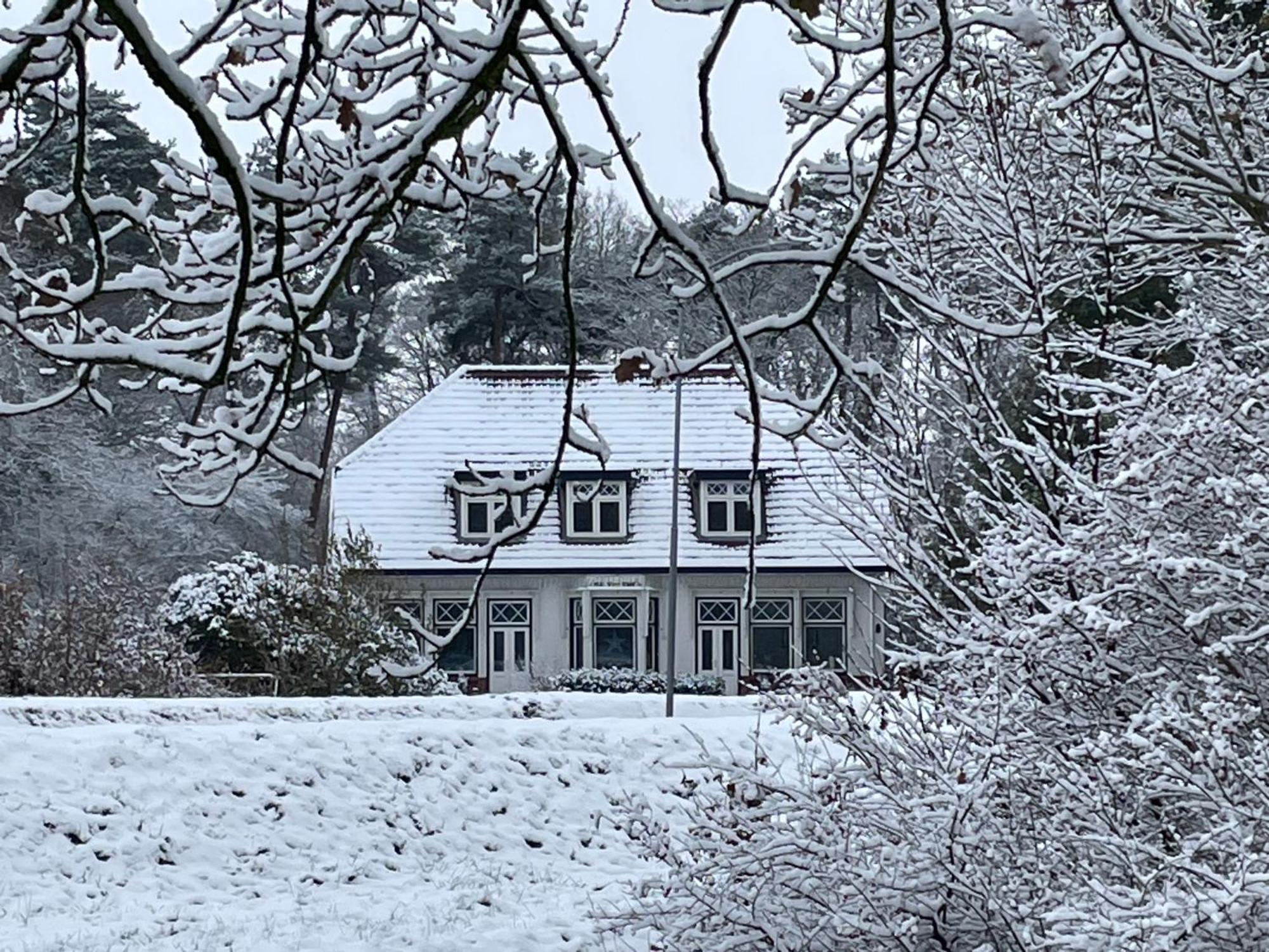 B&B De Zulthe Roden Eksteriør billede